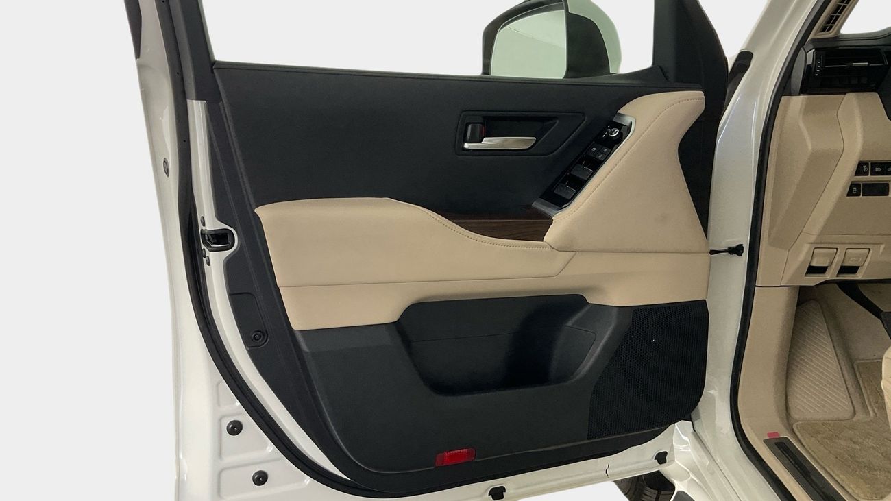 تويوتا لاند كروزر GXR | upto AED 20,000 Ramadan Discount | شامل الضمان | 0 ﺪﻔﻋﺓ ﺃﻮﻟﻯ