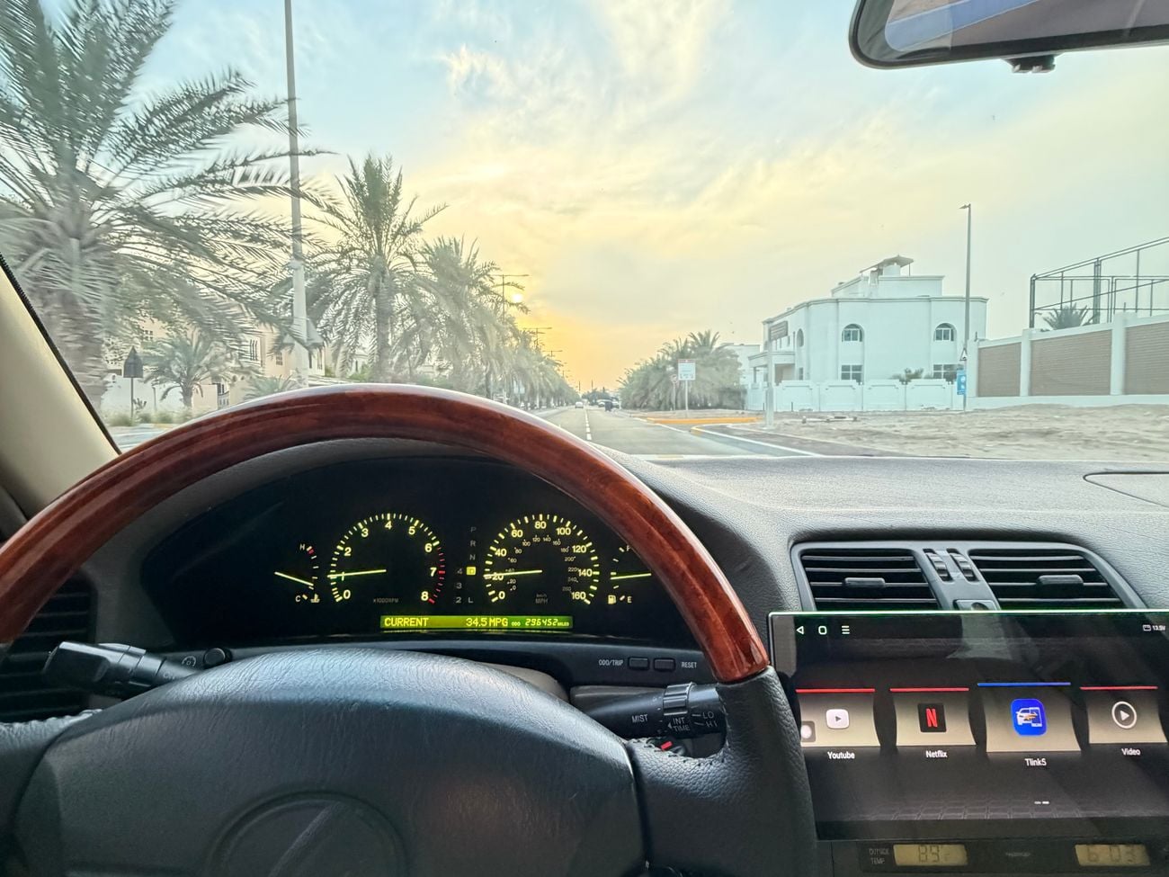 Lexus LS400