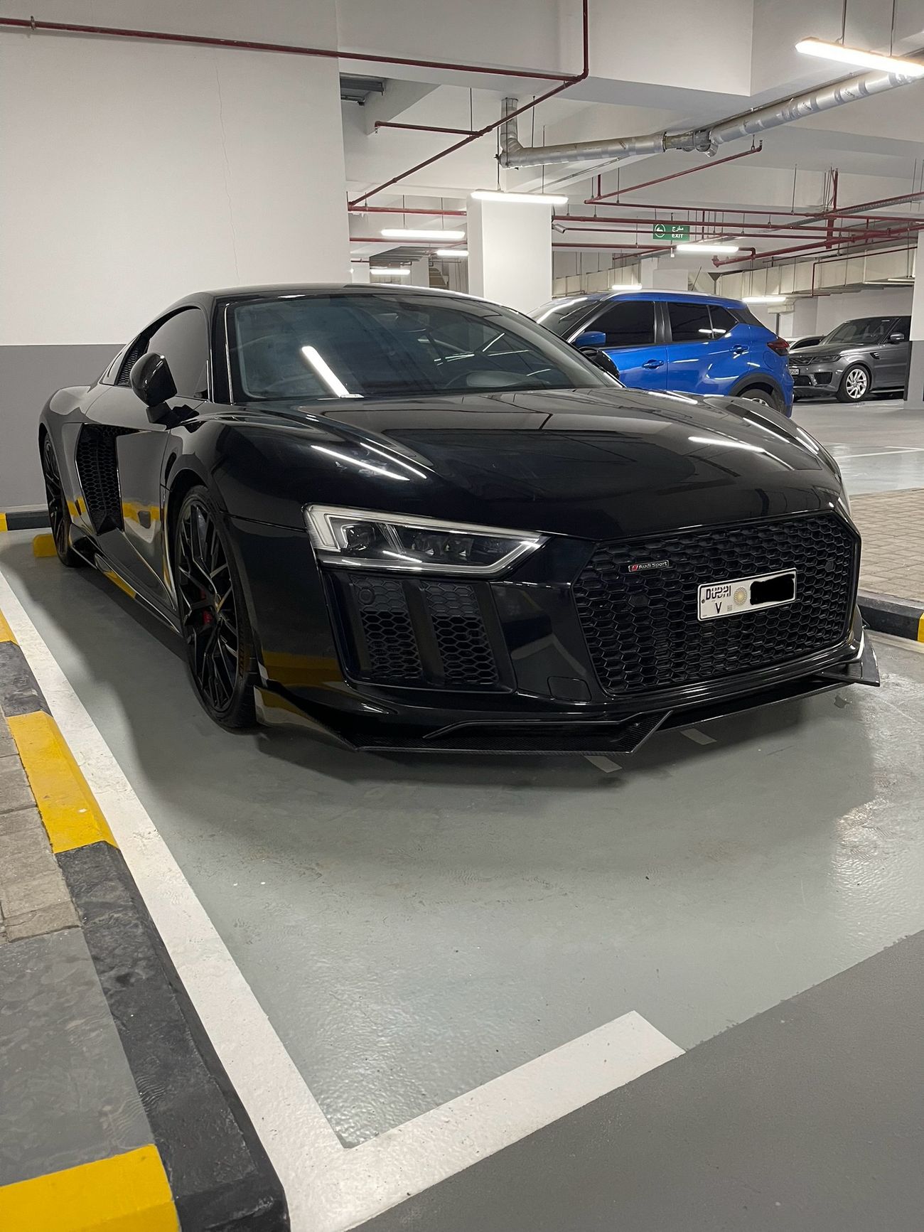 أودي R8 V10 RWD 5.2L (540 HP)