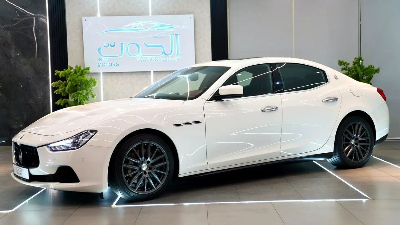 مازيراتي جيبلي BEST WHITE S Q4 V6 || TOP RANGE || GCC || RED INTERIOR || ACCIDENT FREE ||