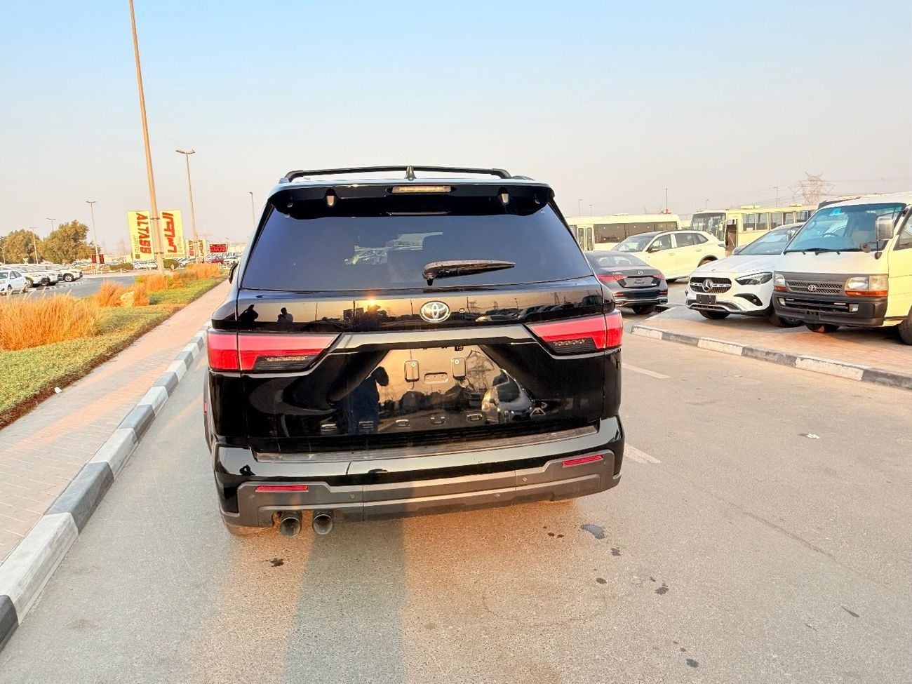 تويوتا سيكويا