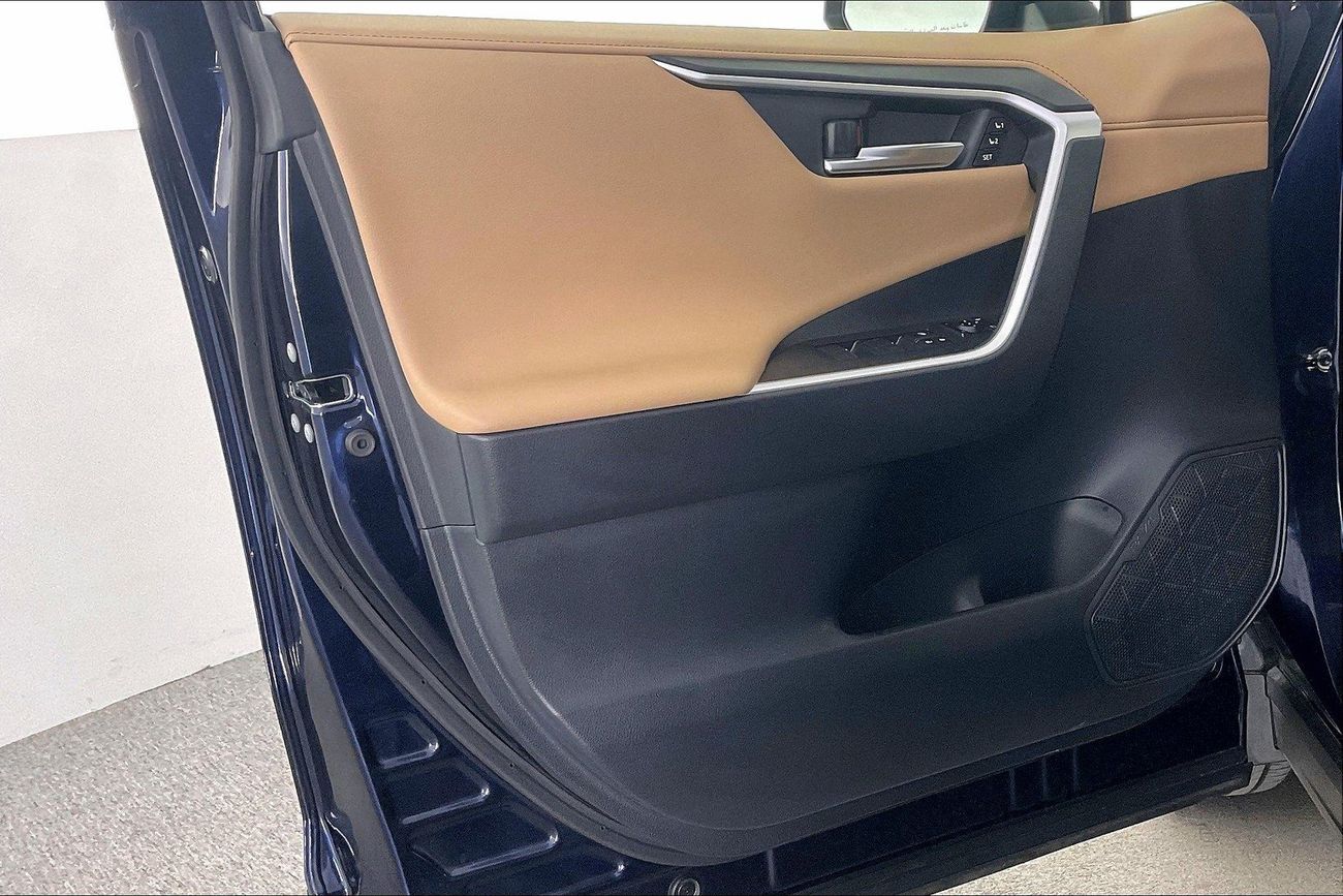 تويوتا راف ٤ VXR HEV | شامل الضمان | 0 ﺪﻔﻋﺓ ﺃﻮﻟﻯ