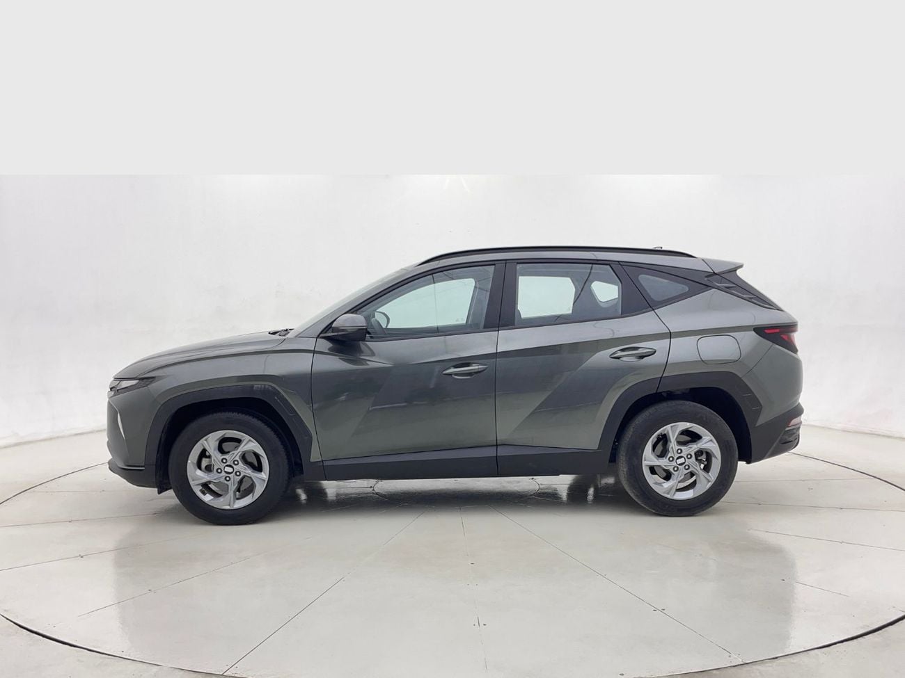Hyundai Tucson 2L 2023 | 0 DP | 942/Month | 30 Day Return | Service History