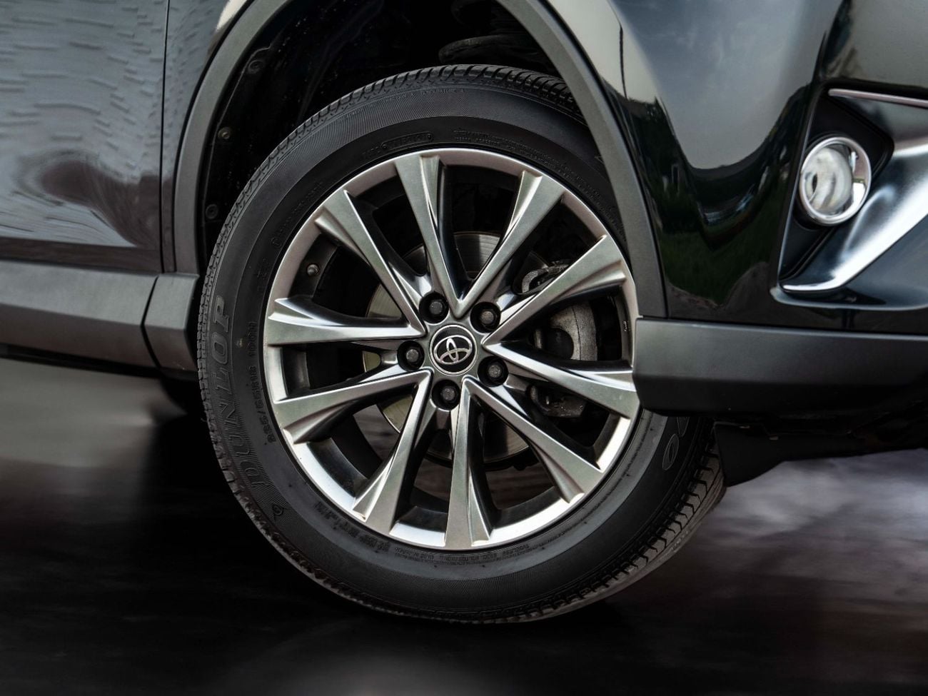 تويوتا راف ٤ VXR 2.5L