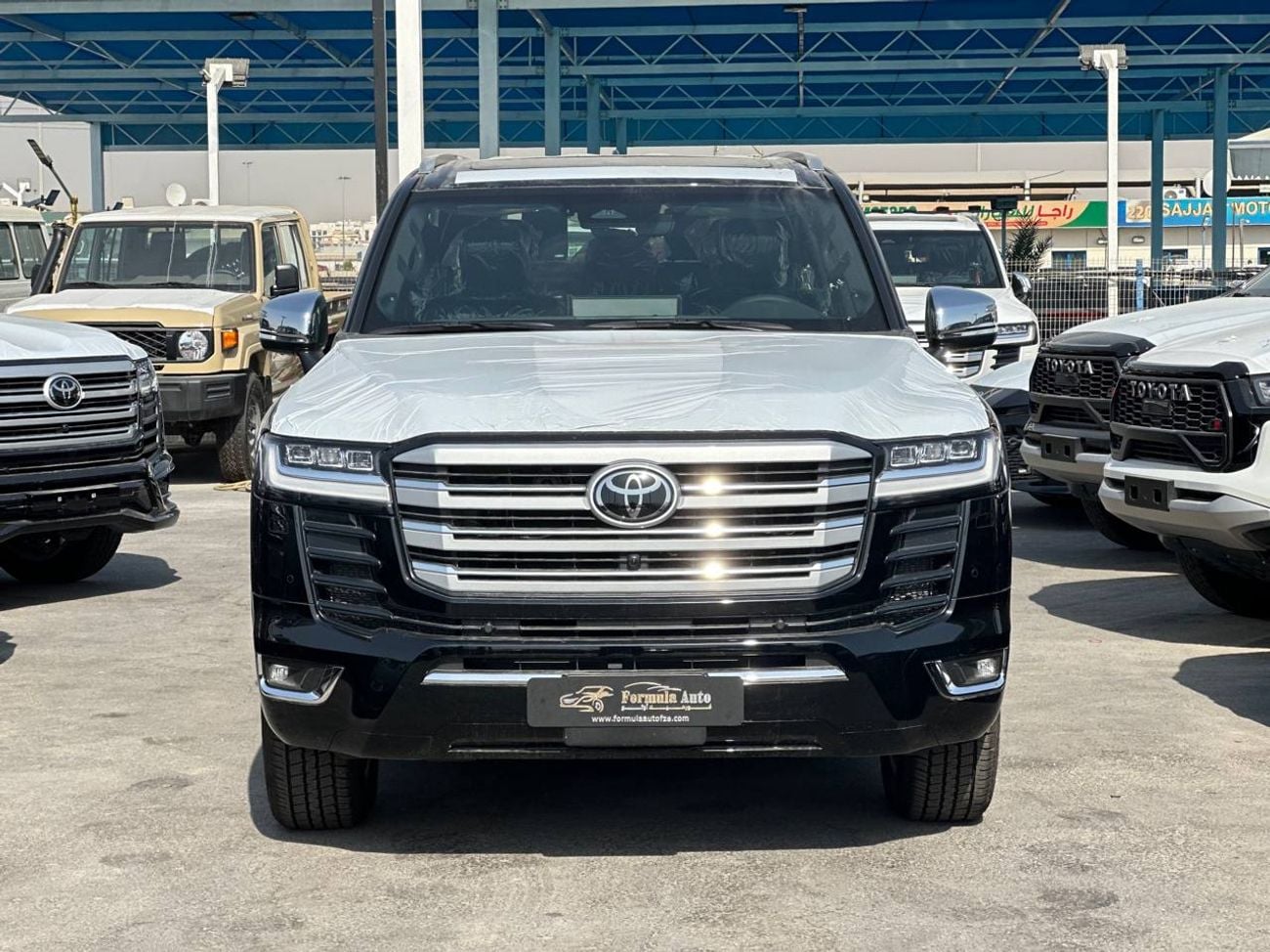 تويوتا لاند كروزر VX 3.3 لتر ديزل أوتوماتيك // 2026 // كاملة المواصفات مع رادار، كاميرا 360 درجة، مقاعد مدفأة ومبردة /