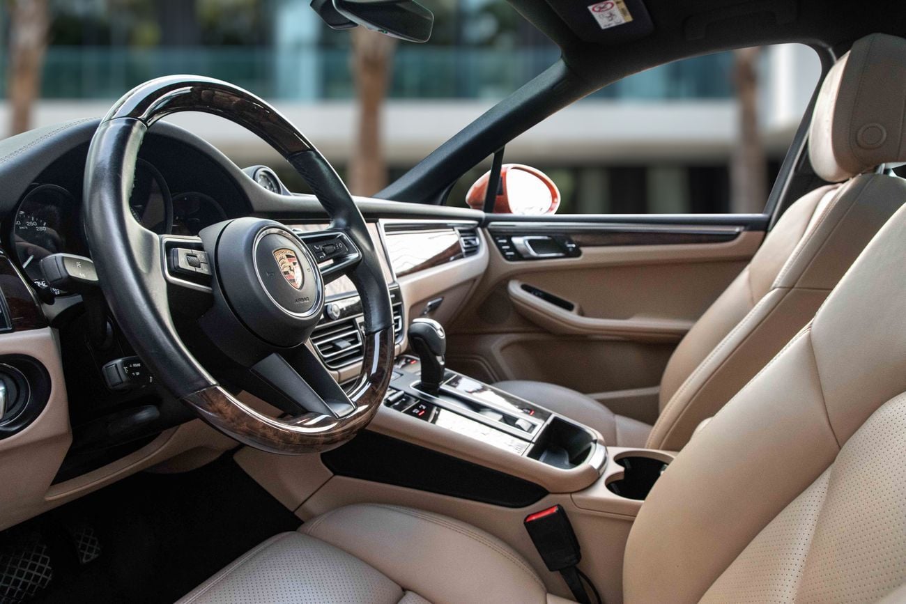 بورش ماكان 4,700 P.M | Macan S | Full Porsche Service History | 0% Downpayment
