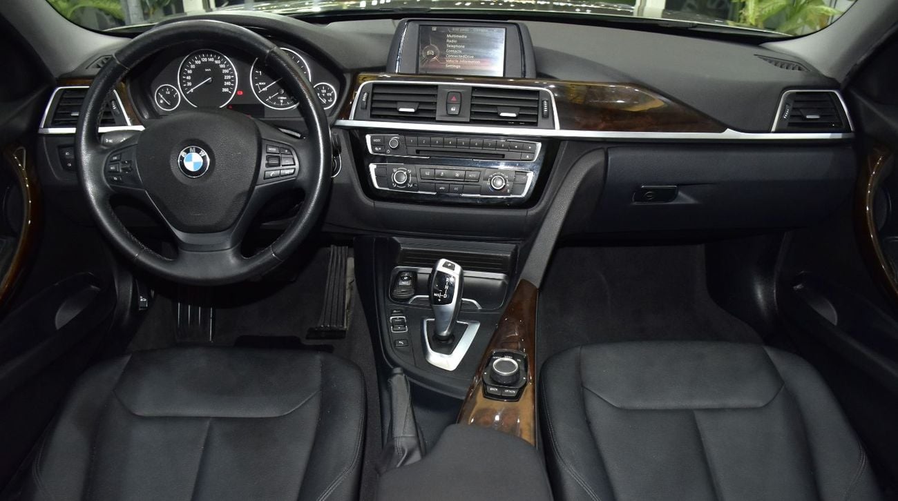 بي أم دبليو 318i EXCELLENT DEAL for our BMW 318i ( 2016 Model ) in Brown Color GCC Specs