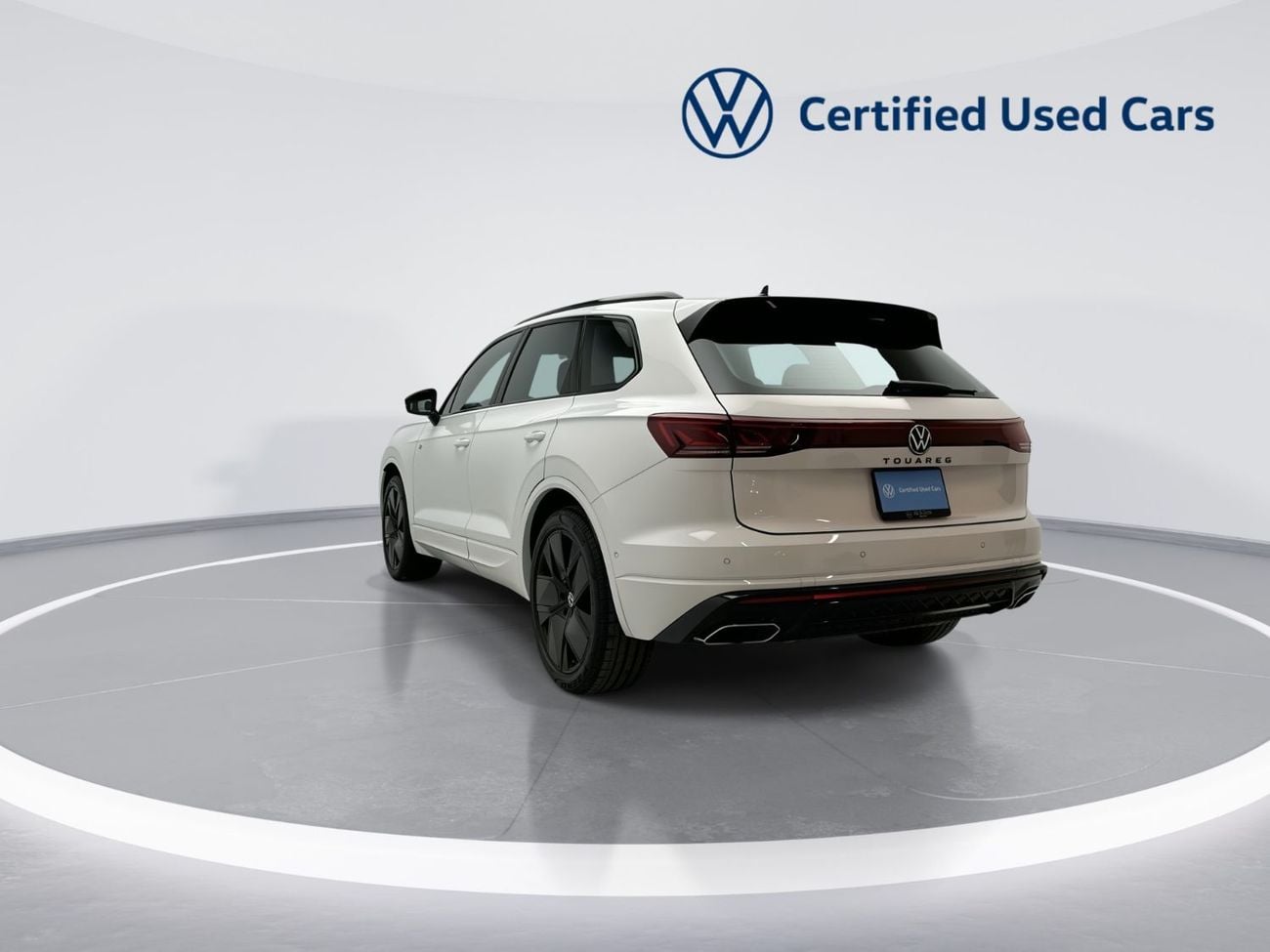 فولكس واجن طوارق Touareg R-Line + (Ref#00130)