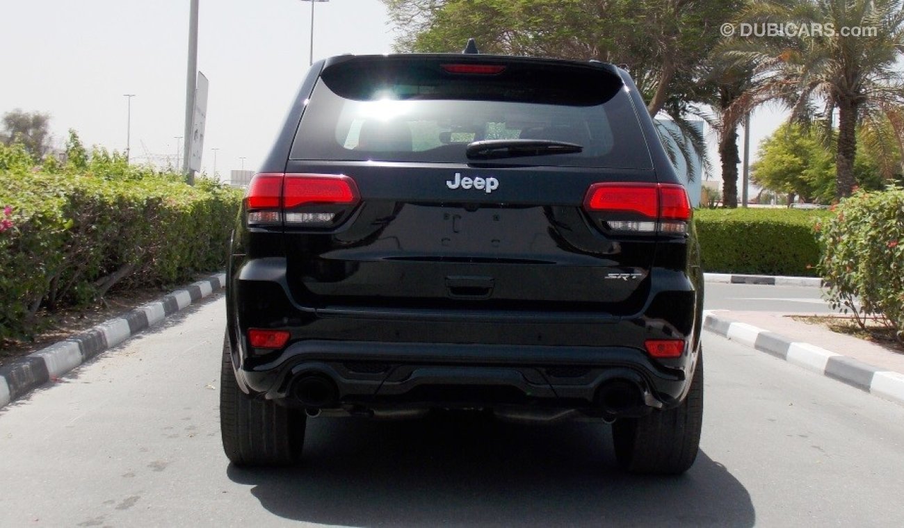 Jeep Grand Cherokee Brand New 2017 SRT 4X4 SPORT GCC CARBON FIBER  3 YEARS OR 60000 KM AT The DEALER DSS OFFER