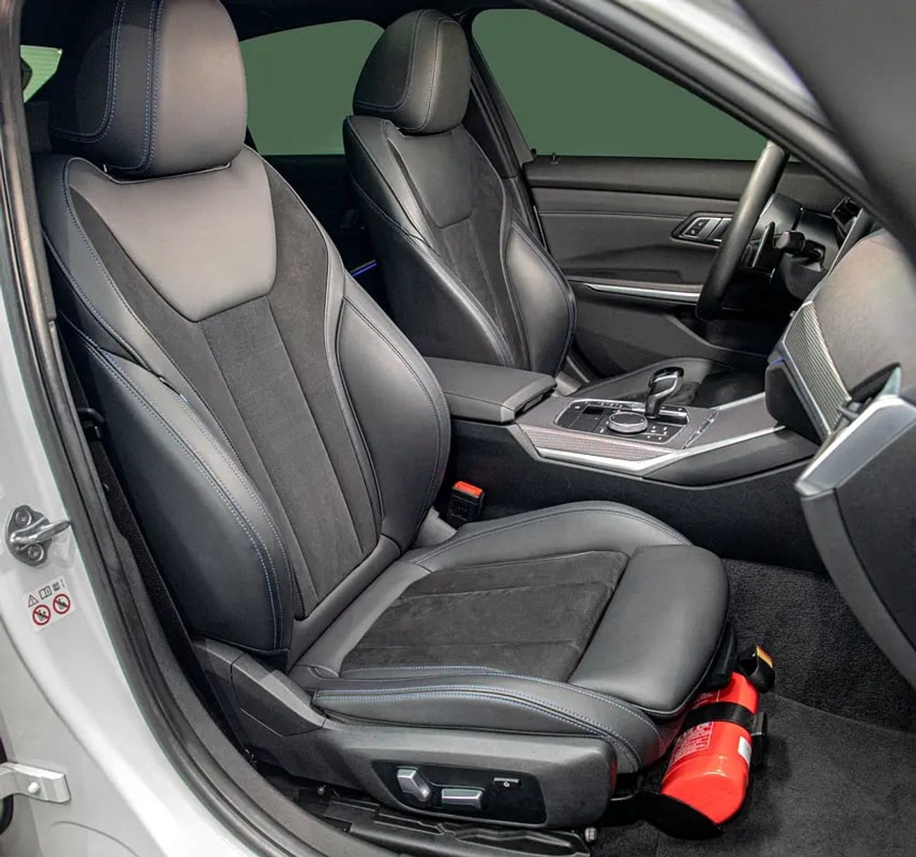 بي أم دبليو 330i M Sport 2.0L (255 HP)