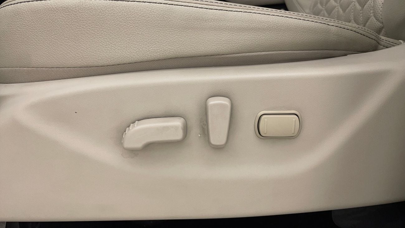 نيسان إكستيرا PLATINUM 2.5 | بدون دفعة مقدمة | اختبار القيادة في المنزل