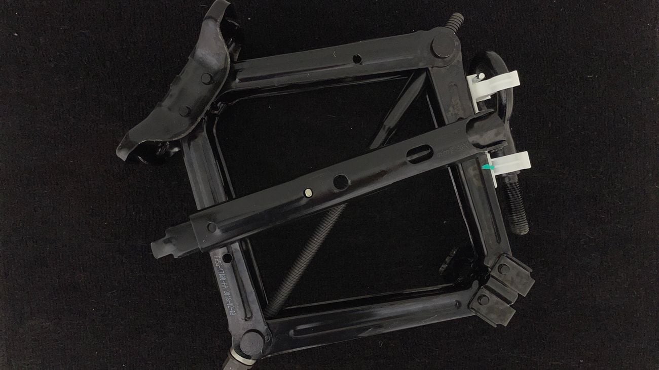 فورد إكسبلورر BASE FWD 3.5 | بدون دفعة مقدمة | اختبار قيادة مجاني للمنزل