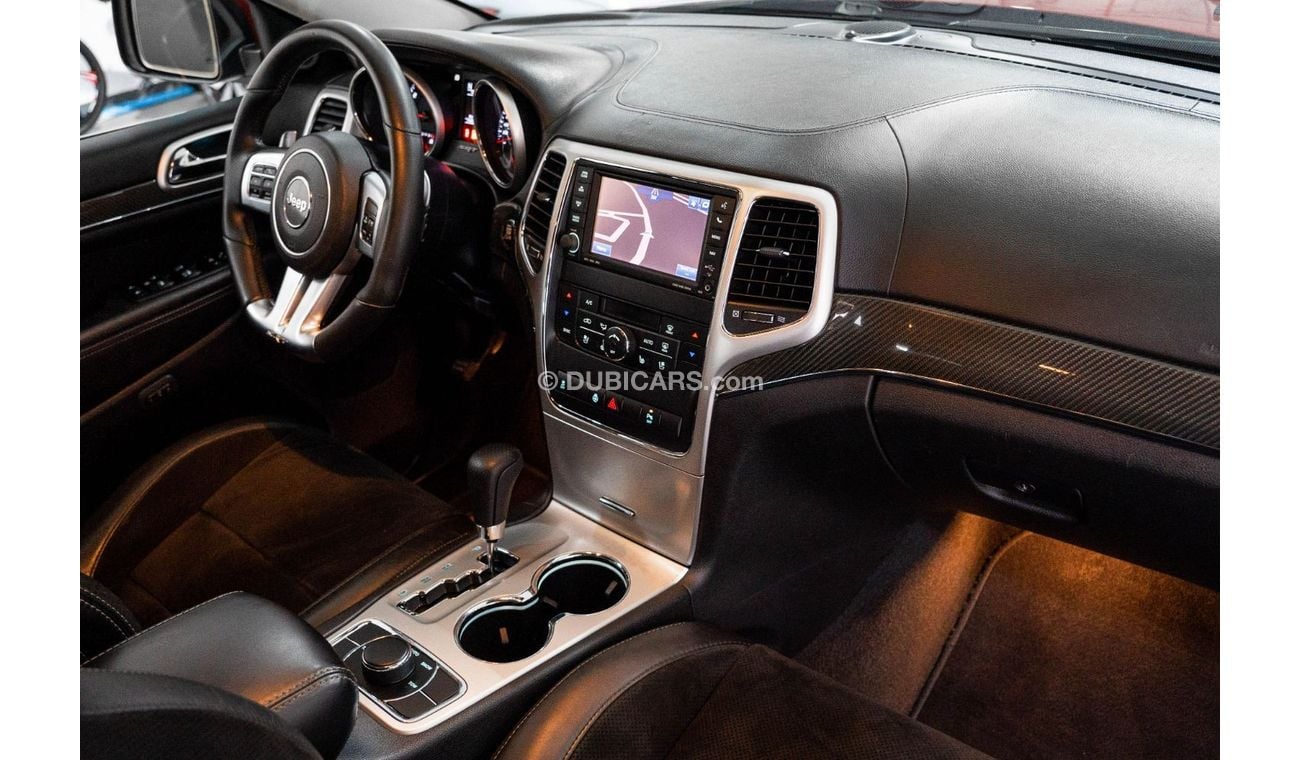 Jeep Grand Cherokee 2013 Jeep Grand Cherokee SRT8 /  6.4L Hemi V8