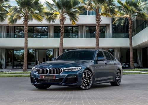 بي أم دبليو 520i 520 mkit | 3,525 P.M | 0% Downpayment | M-Kit | BMW Warranty + Service!