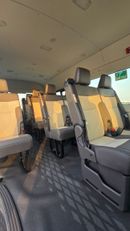 Toyota Hiace GL -High Roof  3.5L A/T