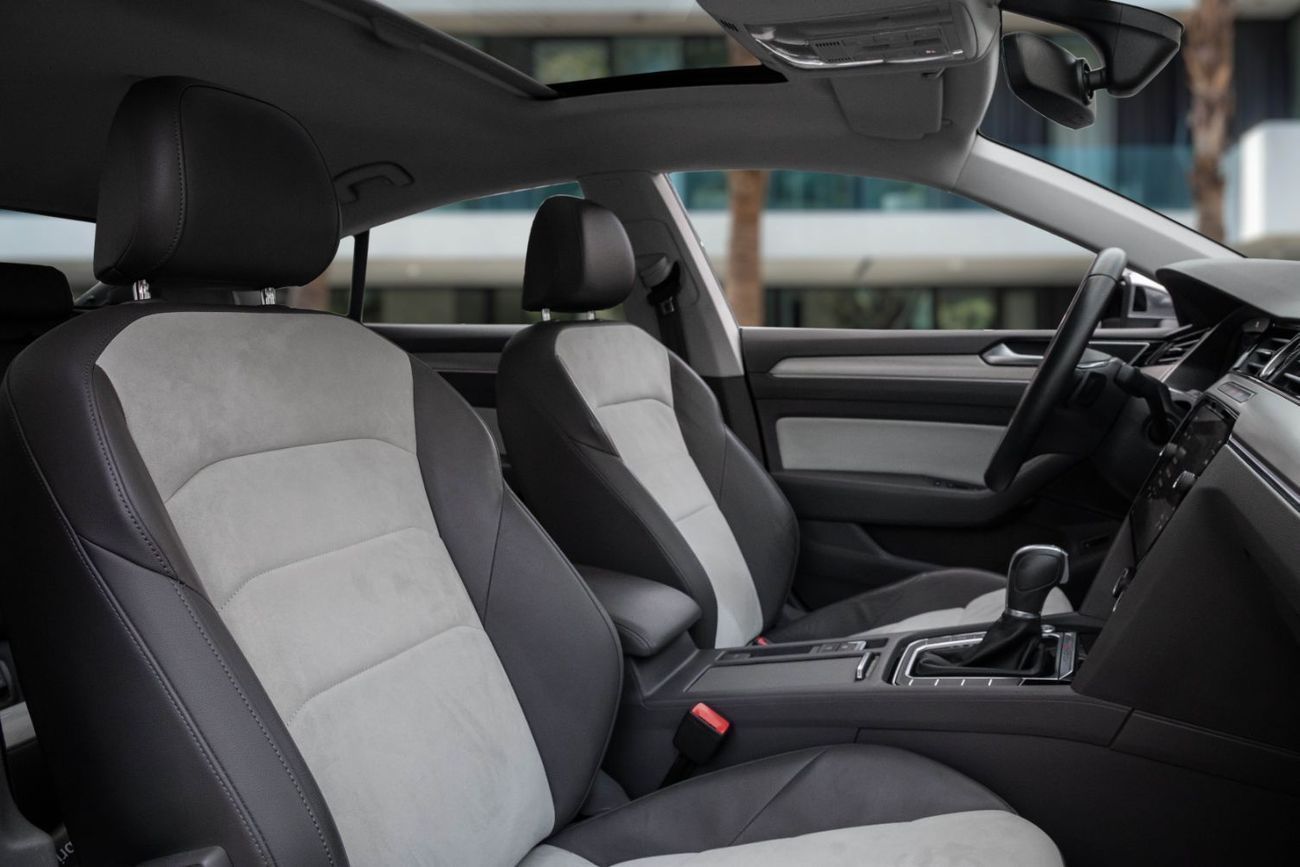 فولكس واجن ارتيون Arteon | 1,651 P.M | 0% Downpayment | SEL AWD | VW History | Low KM | Warranty!