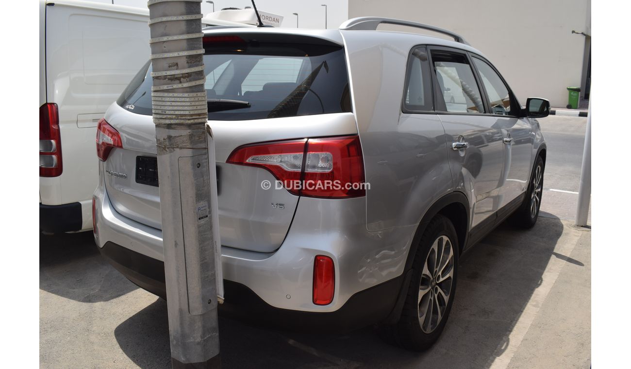 كيا سورينتو 2013 خليجي بحالة ممتازة بدون حوادث