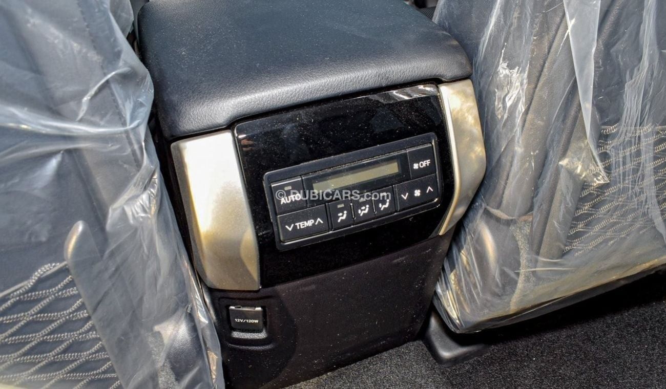 Toyota Prado VX - 4.0l - Automatic - LED Headlight - Push Start - 19" alloy wheels - Climate Control - DVD - Came