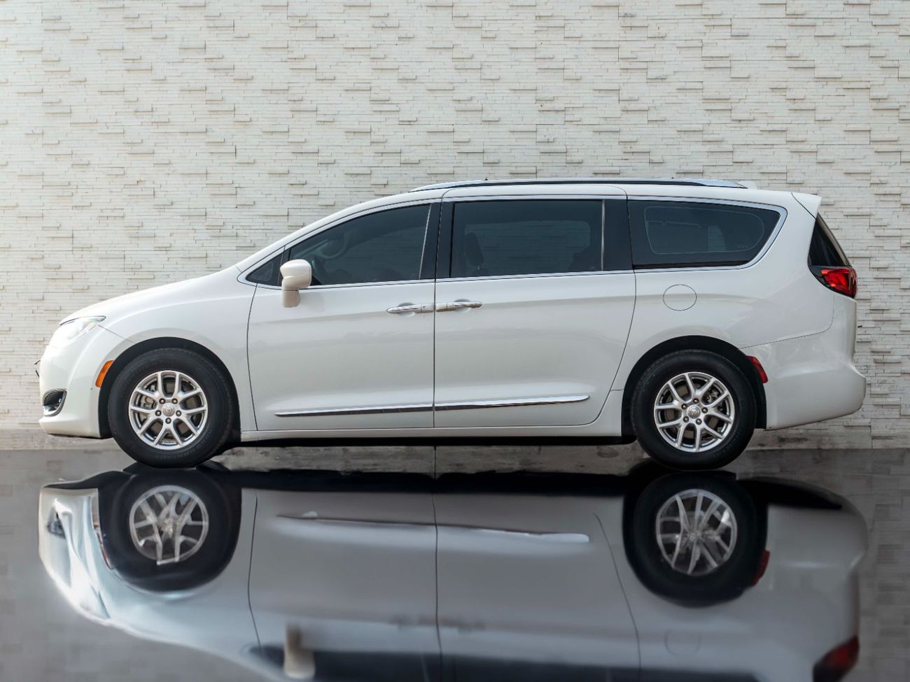 كرايسلر باسيفيكا Touring 3.6L