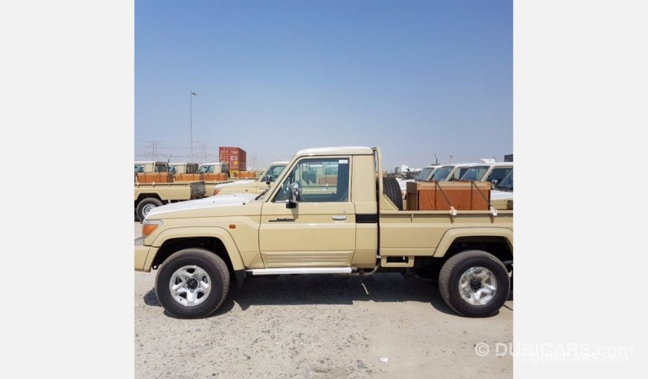 Toyota Land Cruiser Pick Up