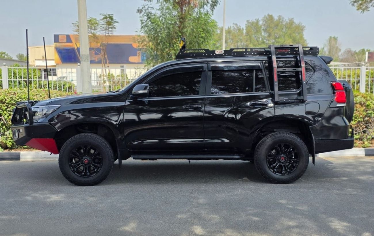 Toyota Prado 4WD - 3.0 Diesel Engine - MT