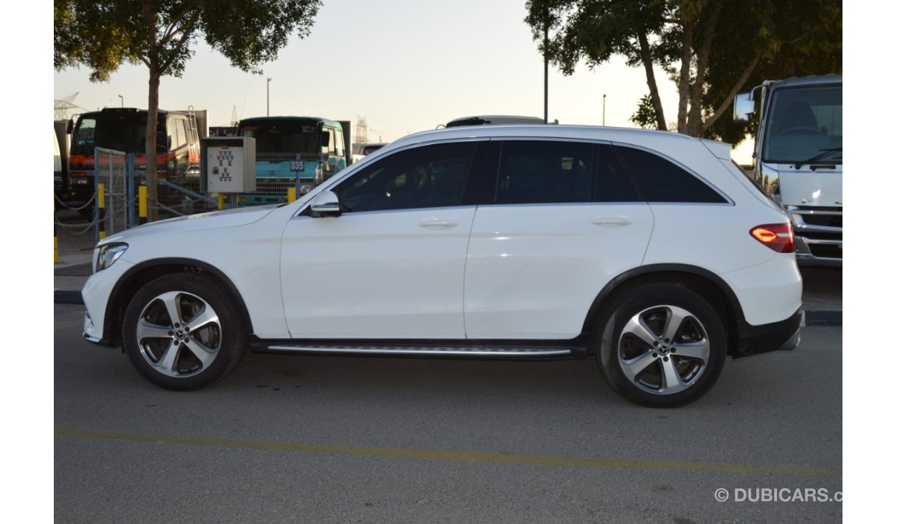 مرسيدس بنز GLC 200 Full option leather seats clean car