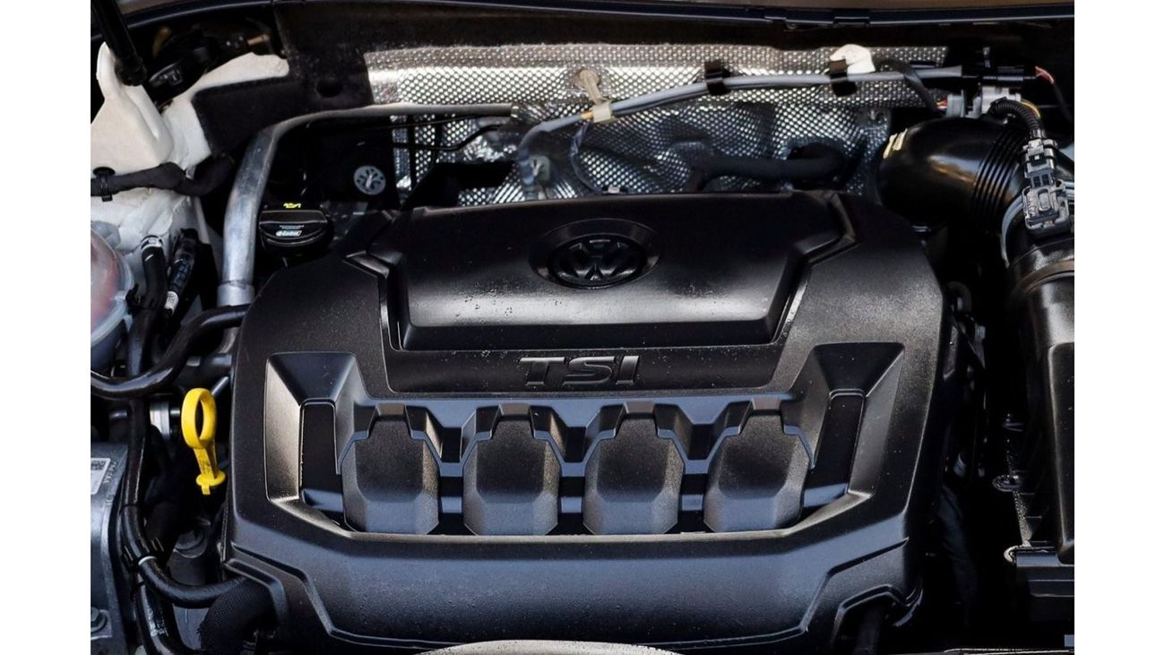 Volkswagen Tiguan Volkswagen Tiguan R-Line 2019 GCC under Warranty with Flexible Down-Payment/ Flood Free.