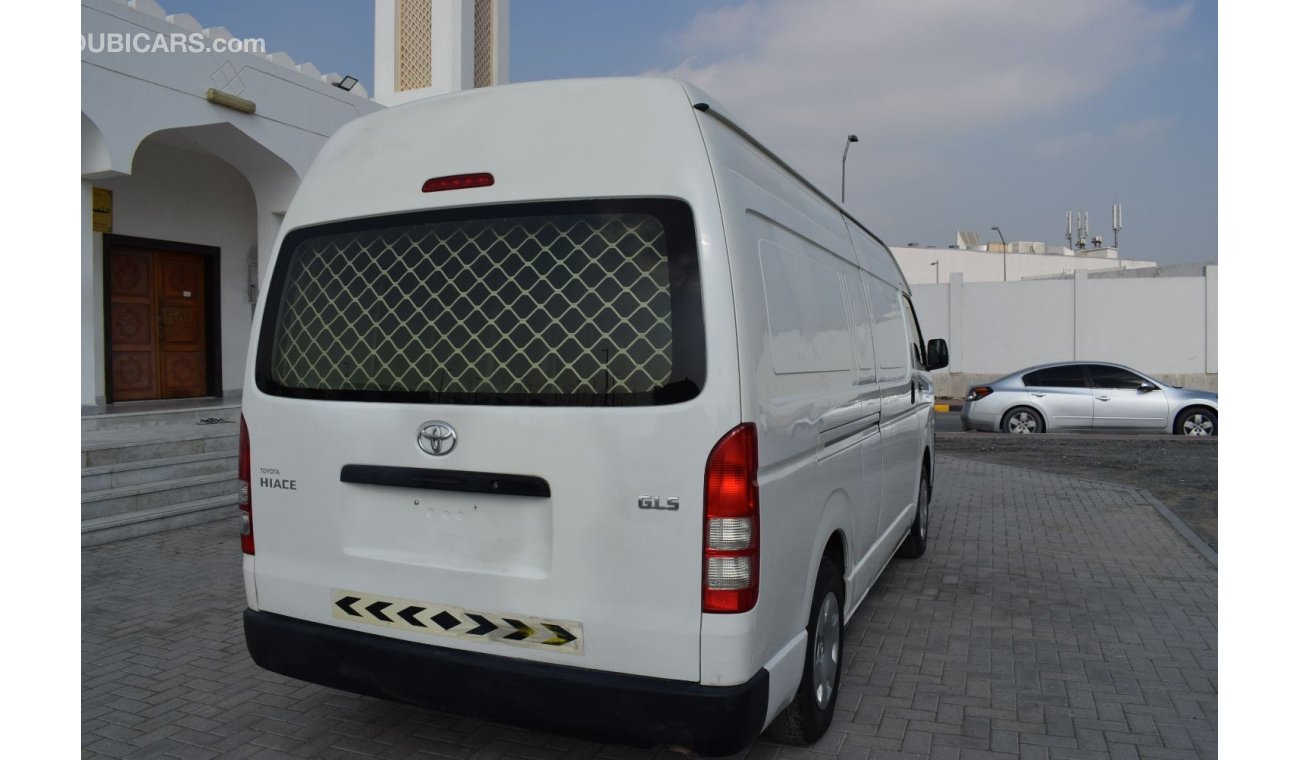 Toyota Hiace GLS - High Roof LWB Toyota Hiace Highroof Van, Model:2016. Excellent condition