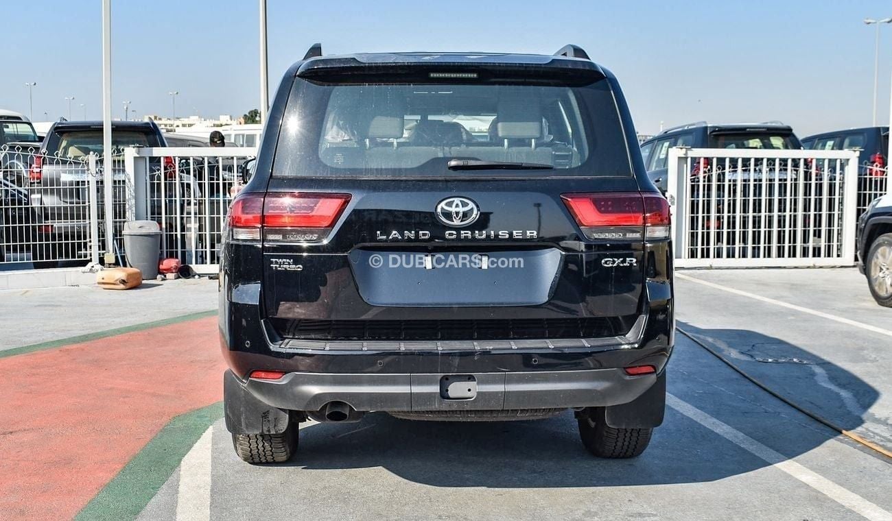 Toyota Land Cruiser Twin Turbo GX.R Fabric Seats Sunroof DVD 7 Seater Alloy Wheels