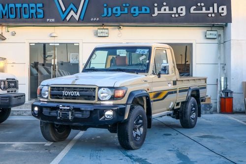 تويوتا لاند كروزر بيك آب Std 4.0L Single Cab Utility 4WD 2022 Toyota Land Cruiser 70th Anniversary (Single Cab 4.0L)