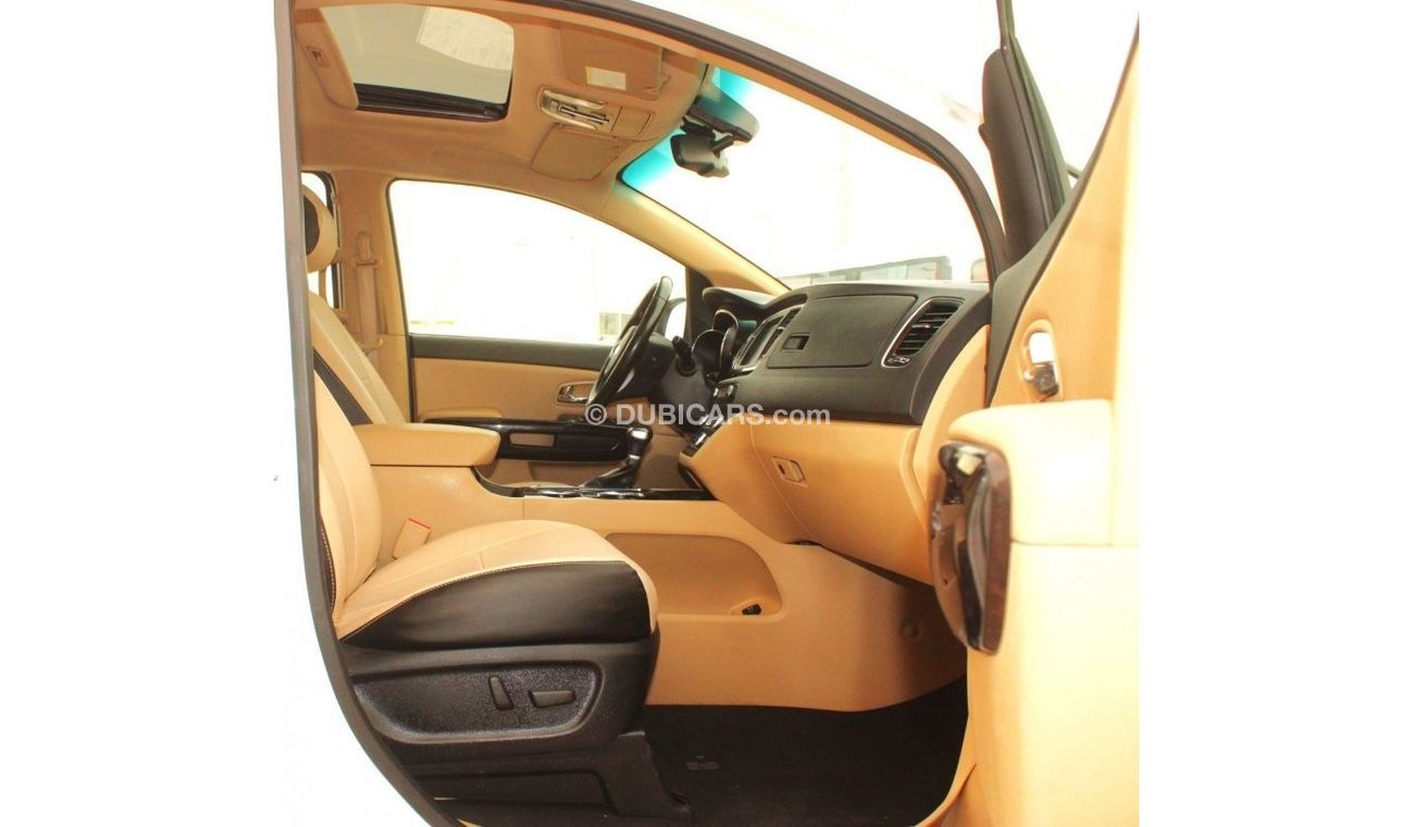 كيا كارنيفال SXL كيا كرنيفال 2019 خليجي بحالة ممتازة