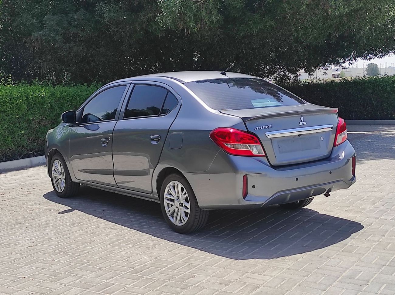 Mitsubishi Lancer Mitsubishi lancer 2021 Gcc full automatic