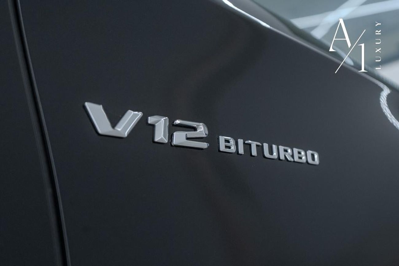 مرسيدس بنز S 65 AMG Std 6.0L 2015 Mercedes Benz S65 AMG LWB, Fully Loaded, Very Low Kms, Excellent Condition