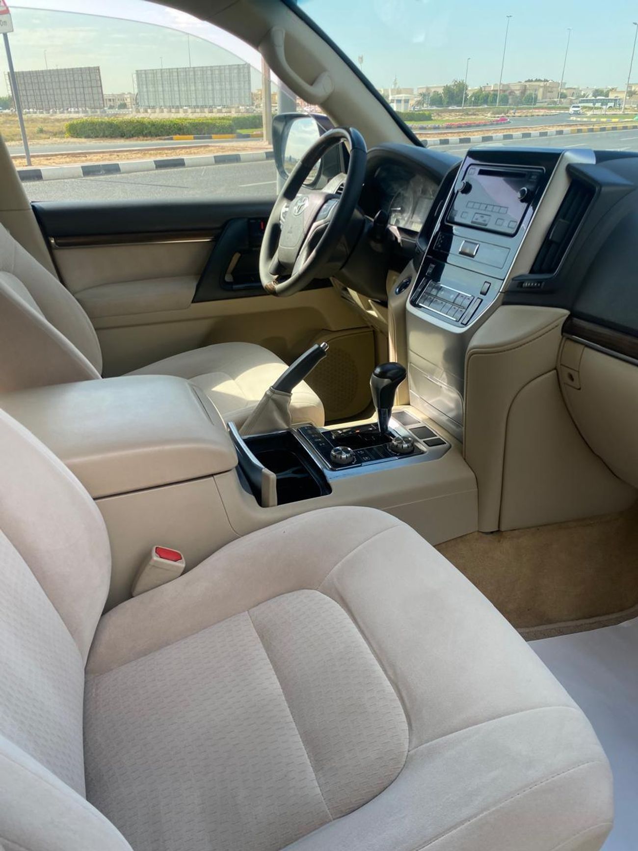 تويوتا لاند كروزر TOYOTA LAND CRUISER GXR V8 , DIESEL LHD