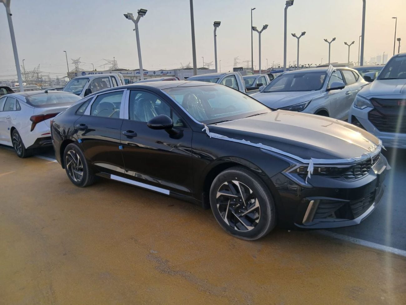 Kia K5 Kia K5 EX Kia K5 2.0L Hybrid | GCC | 2026 |