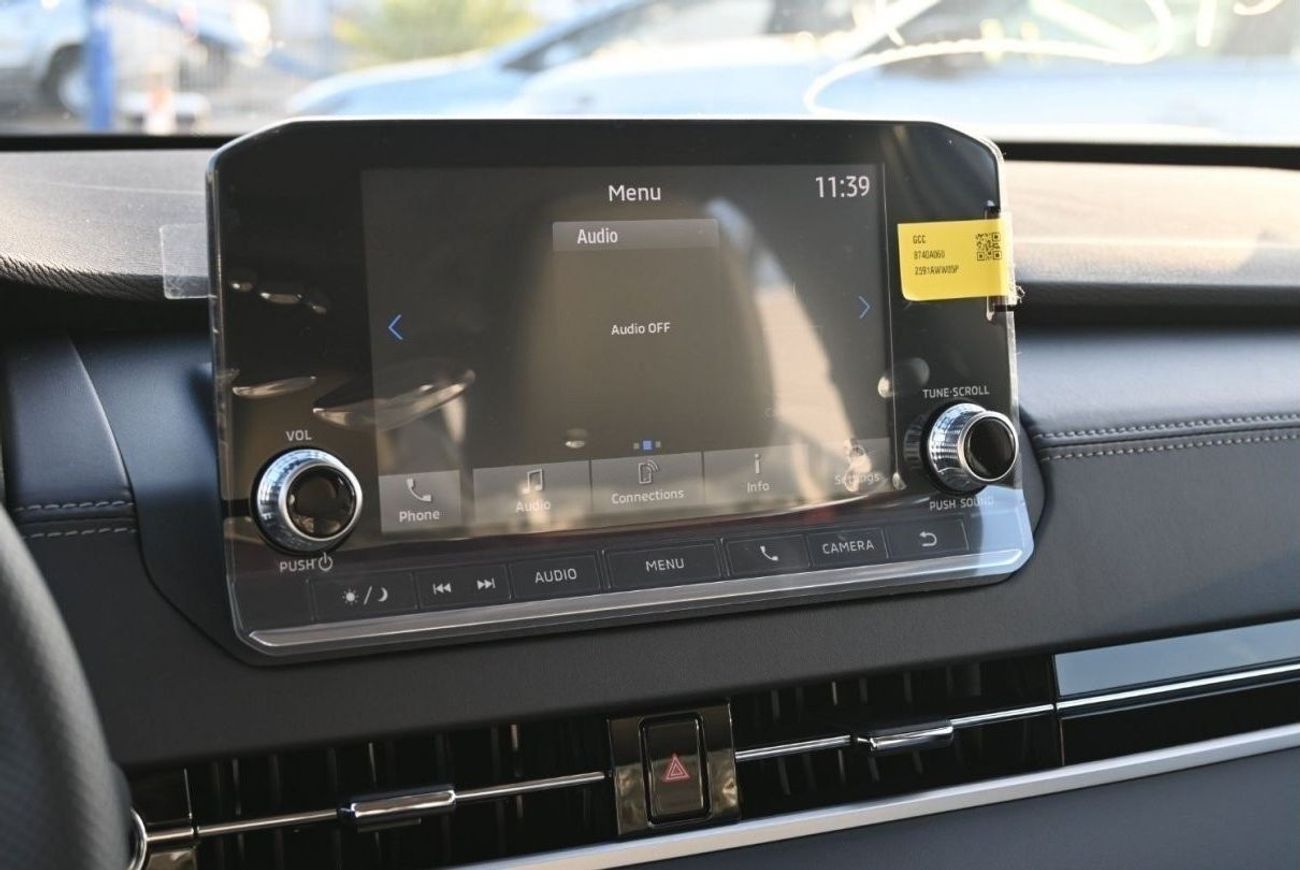 Mitsubishi Outlander Mitsubishi Outlander 2.5L Petrol, 4WD, SUV, GCC Spec, Color White, Model 2024