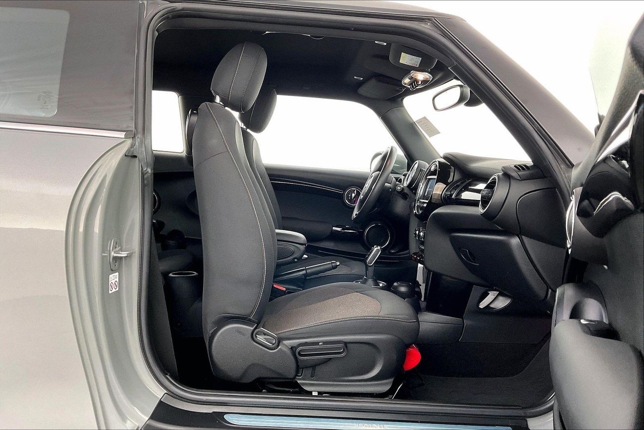 Mini Cooper Cooper | Guaranteed Warranty | 0 Down Payment