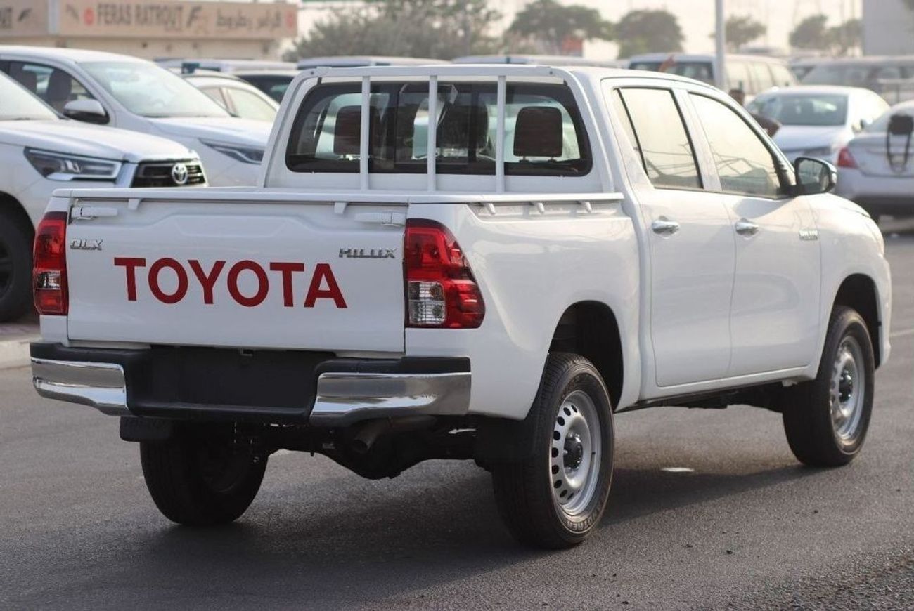 Toyota Hilux 2.4L DLX , DIESEL, MODEL 2024, AUTOMATIC TRANSMISSION, DOUBLE CABIN, 4X4