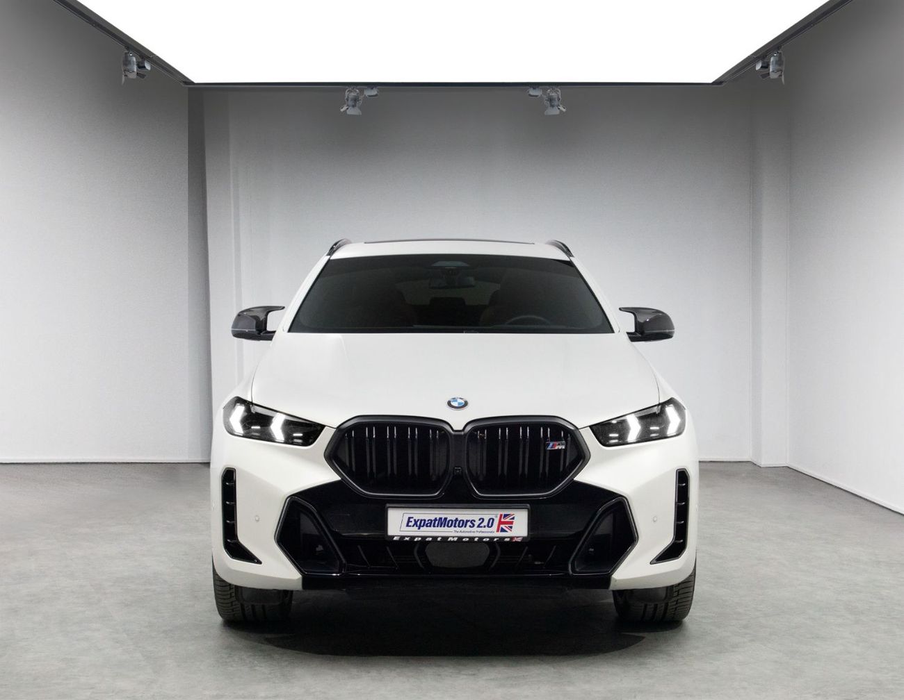 بي أم دبليو X6 M60i M-Sport