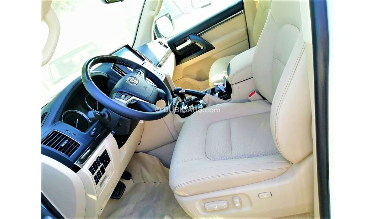 تويوتا لاند كروزر v6 gxr  جراند تورينج فول ابشن