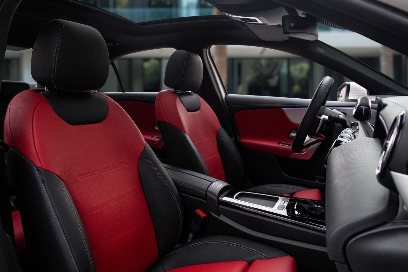 Mercedes-Benz A 200 AMG Hatchback | 2,937 P.M  | 0% Downpayment | Agency Warranty!