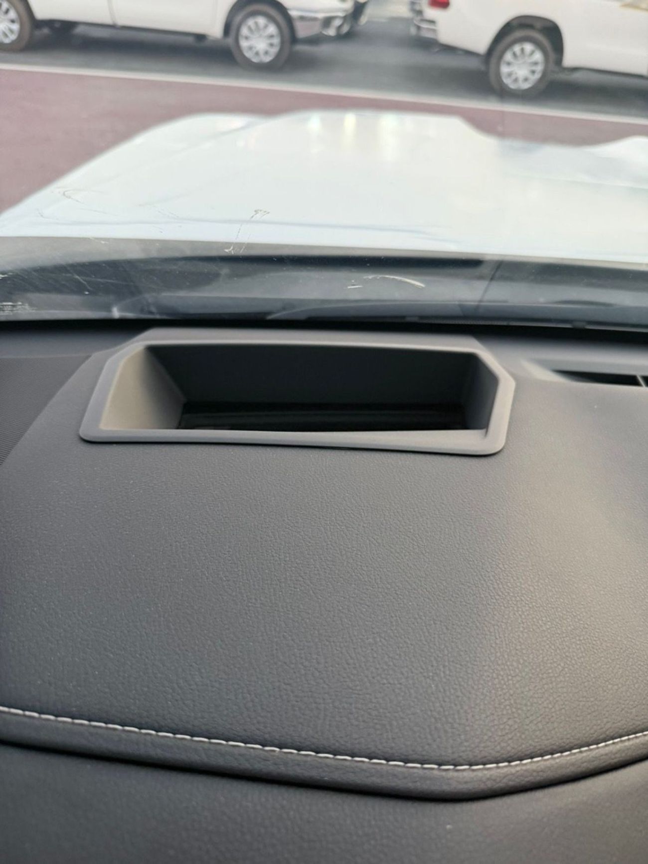 لكزس LX 700h 2025 Lexus LX700h Signature 3.5L AT Hybrid (with Auto park)