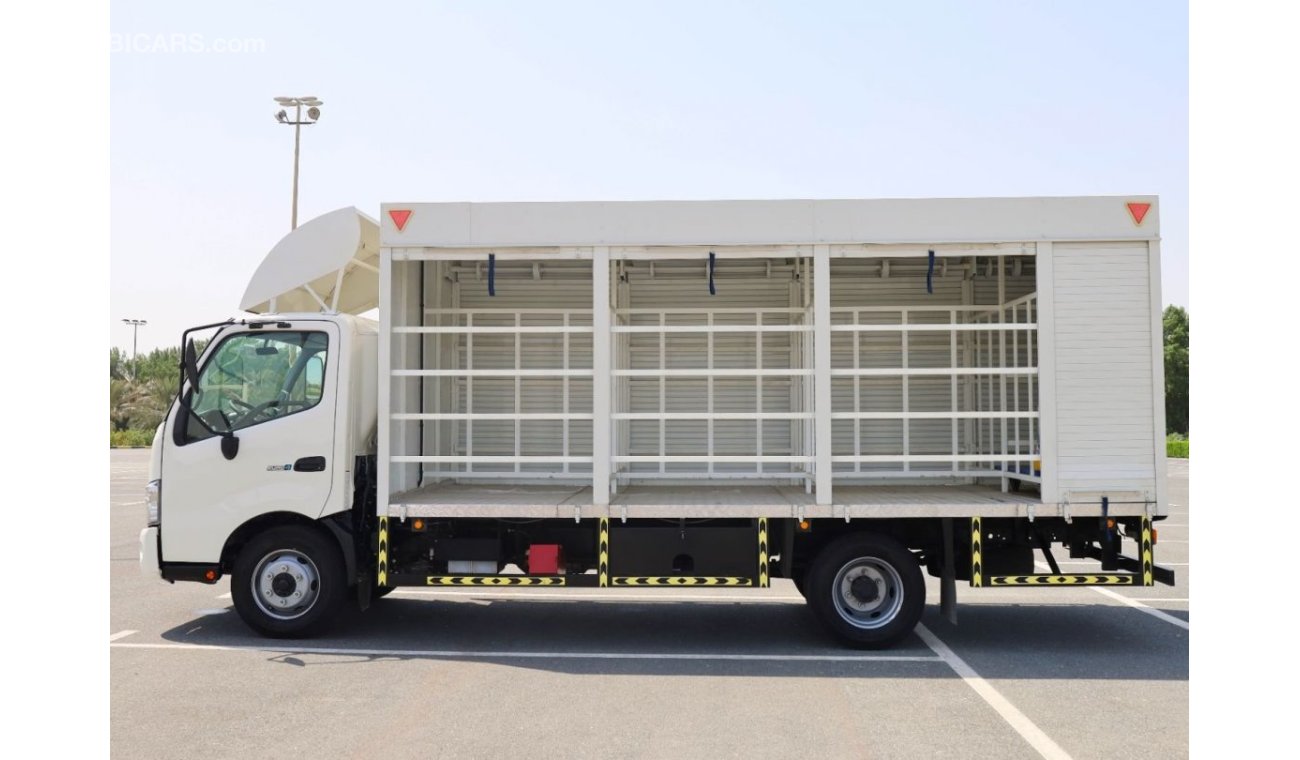 Hino 300 EURO4 | 4TON | WATERBODY | GCC SPECS