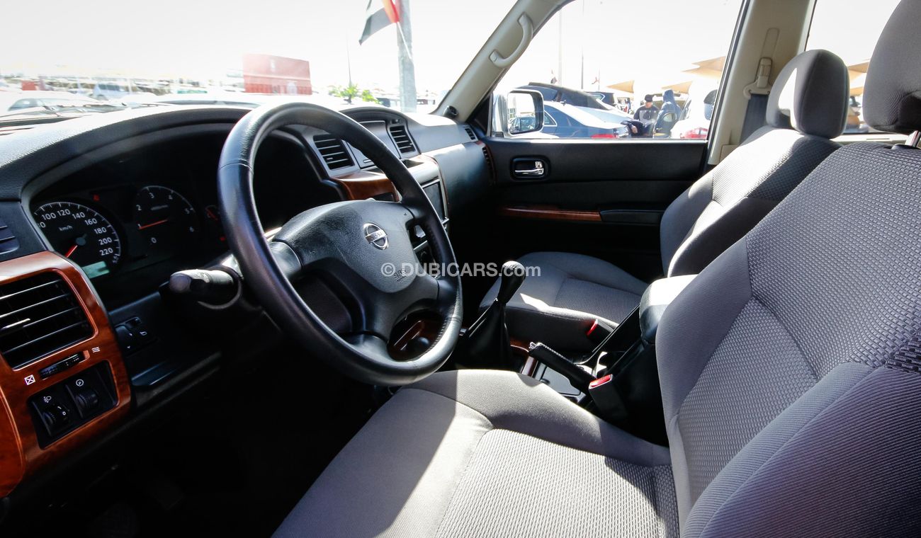 نيسان باترول سفاري