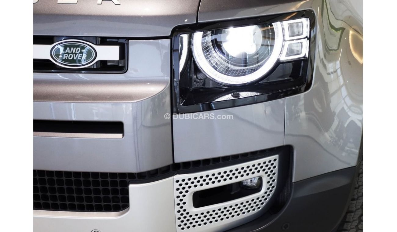 Land Rover Defender 110 SE P300 | with 5Yrs Warranty and Service PKG