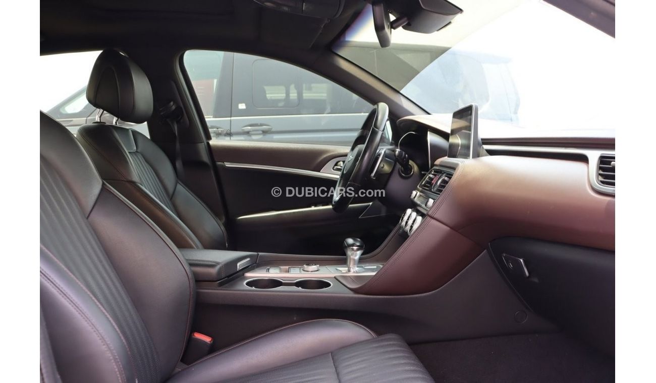 Genesis G70 Genesis G70 Platinum / 3.3T / 2018 / GCC / Free Accident