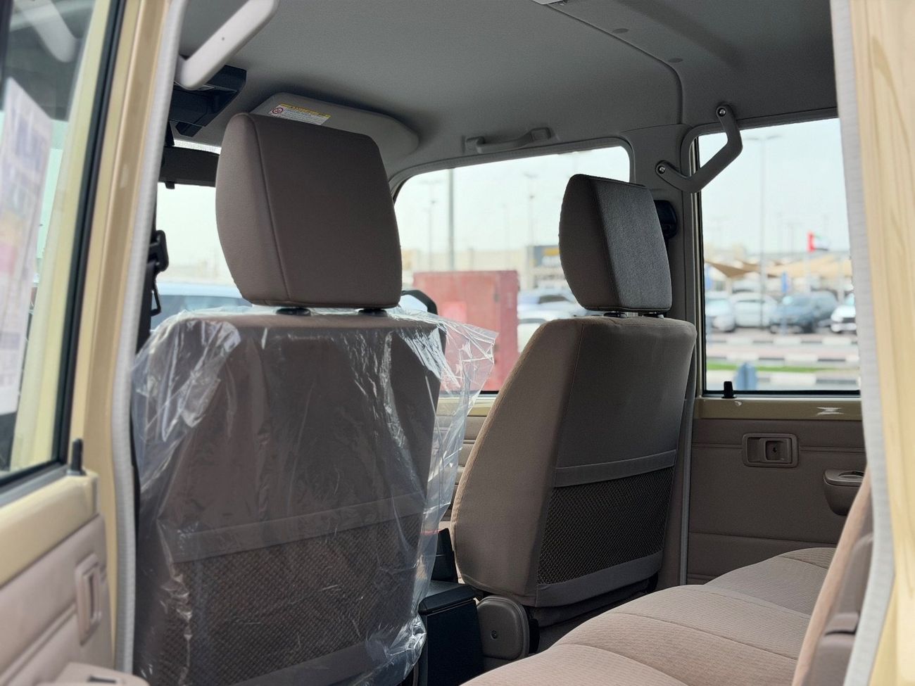 تويوتا لاند كروزر بيك آب Double Cab Std 4.0L