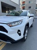 Toyota RAV4 XLE Premium VIP