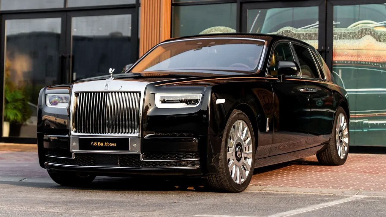 رولز رويس فانتوم GCC Specs | Very Low Mileage