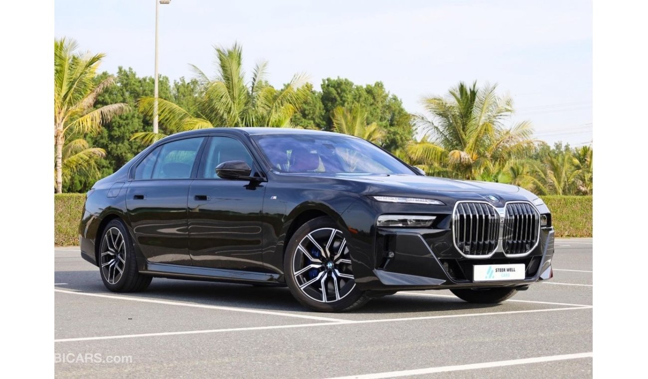 BMW 735 i 7-SERIES | M-PACKAGE | 5 Years Warranty and Service up to 100,000KM | GCC